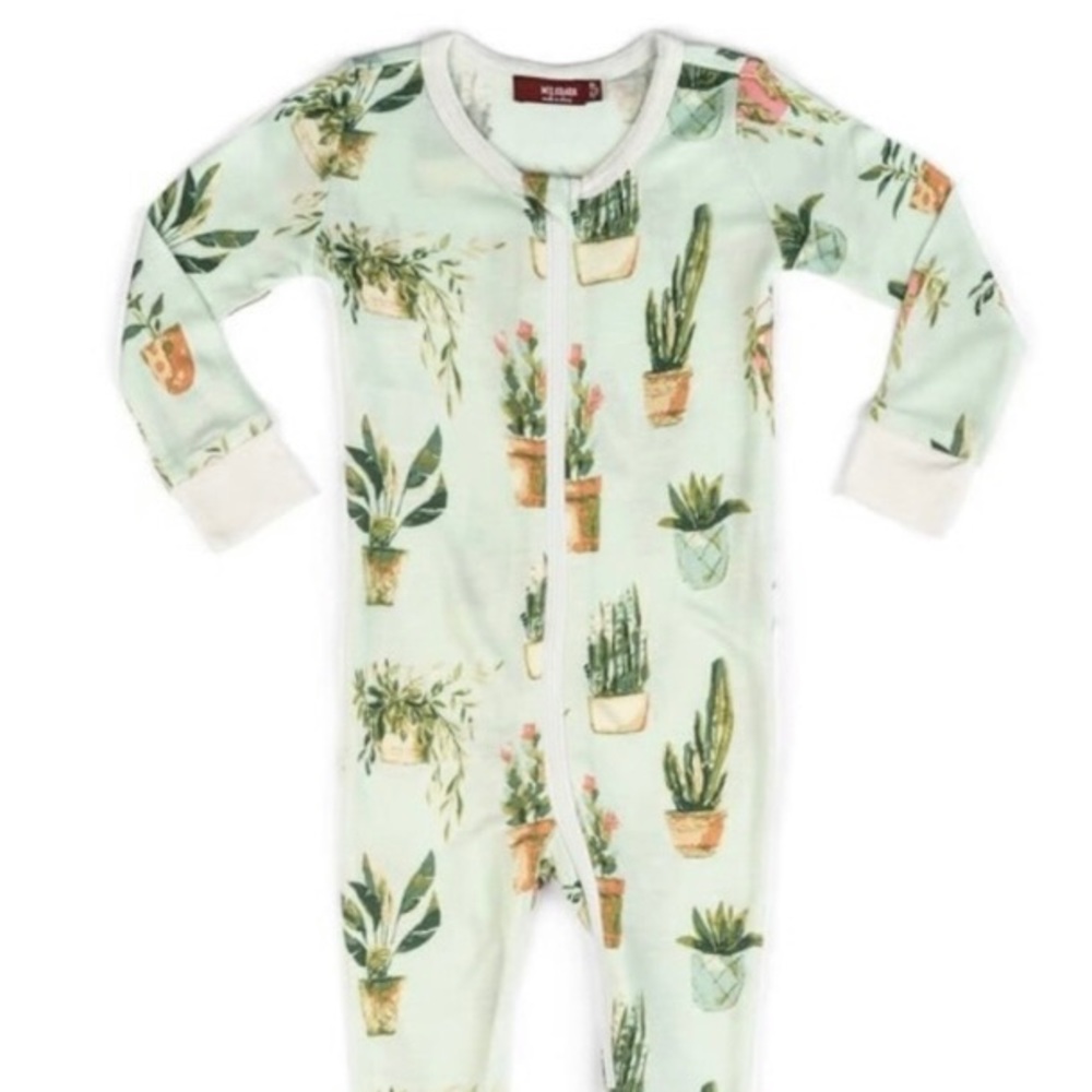 MILKBARN Zipper Pajamas